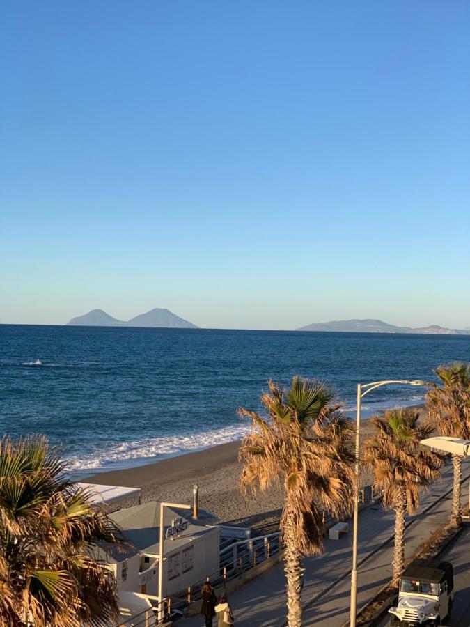 شقة La Porta Delle Eolie Capo dʼOrlando المظهر الخارجي الصورة