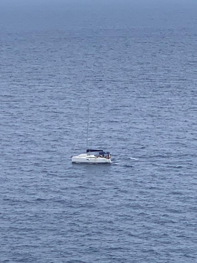 شقة La Porta Delle Eolie Capo dʼOrlando المظهر الخارجي الصورة